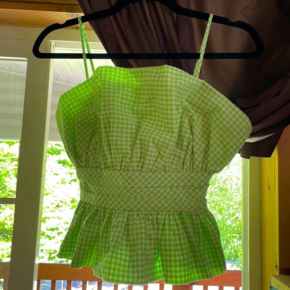 Women’s Zara green gingham spaghetti strap crop top size XS